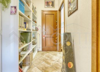 disimpegno - Portion of a house Via Pian delle Tregge, Collesalvetti - photo 14