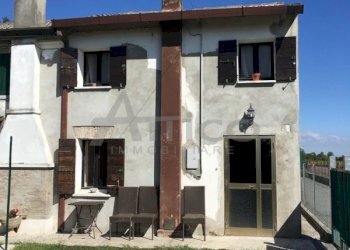 IMG_9132.JPG - Semi-detached house Pontecchio Polesine - photo 1