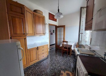 20251215_100815.jpg - Three-room apartment Passo della Zebra, Genova (neighborhood Marassi) - photo 10