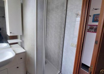 20251215_100750.jpg - Three-room apartment Passo della Zebra, Genova (neighborhood Marassi) - photo 21
