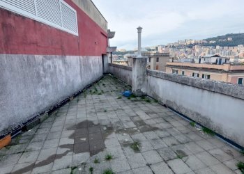 20251215_102842.jpg - Three-room apartment Passo della Zebra, Genova (neighborhood Marassi) - photo 28