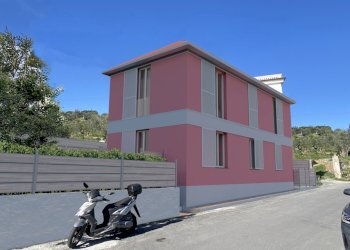 fotoins 2 - Villa Via San Leonardo 48, Diano Marina - photo 8