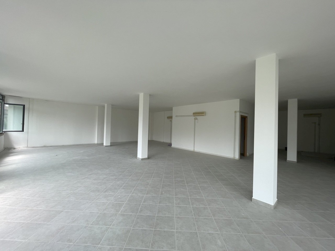 IMG_7670 - Office Via Magona, Cecina - photo 2