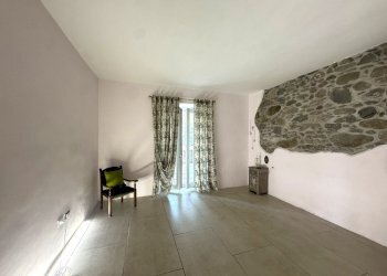 camera da letto - Three-room apartment Piazza San Leonardo, Vernio - photo 4