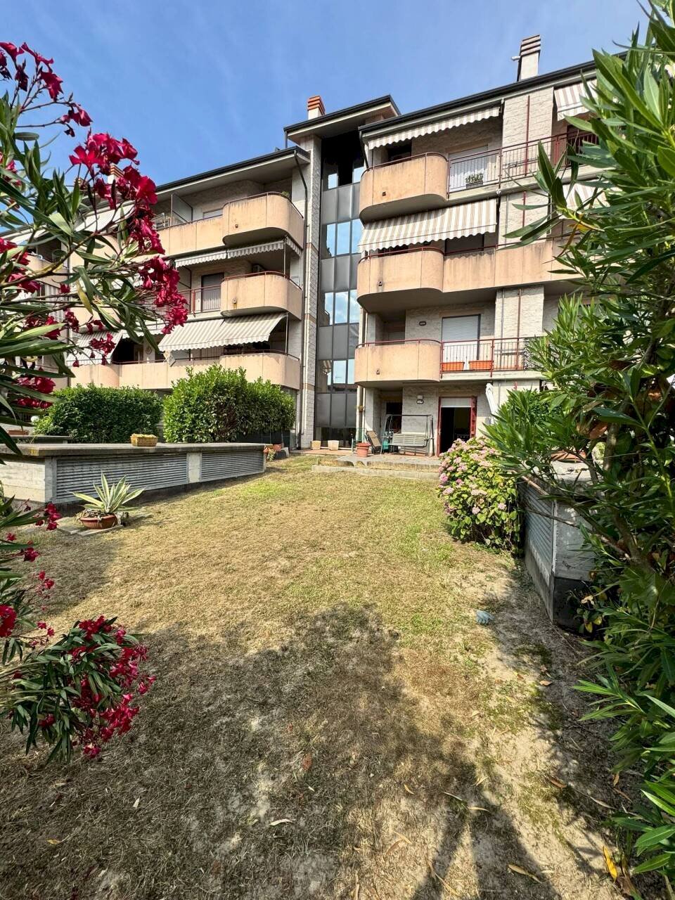 Facciata interna - Bilocale Strada di San Mauro 124, Torino - foto 2