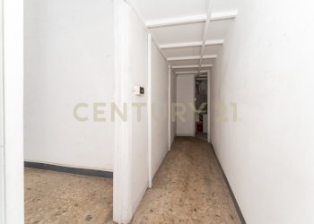 Bottega Bronte 2 (10) - Locale Commerciale Via Bronte 2, Catania - foto 7