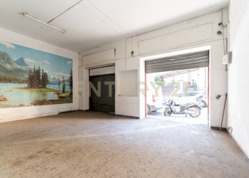 Bottega Bronte 2 (4) - Locale Commerciale Via Bronte 2l, Catania - foto 4