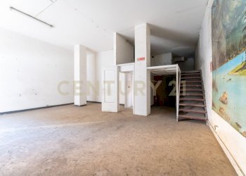 Bottega Bronte 2 (9) - Locale Commerciale Via Bronte 2l, Catania - foto 26