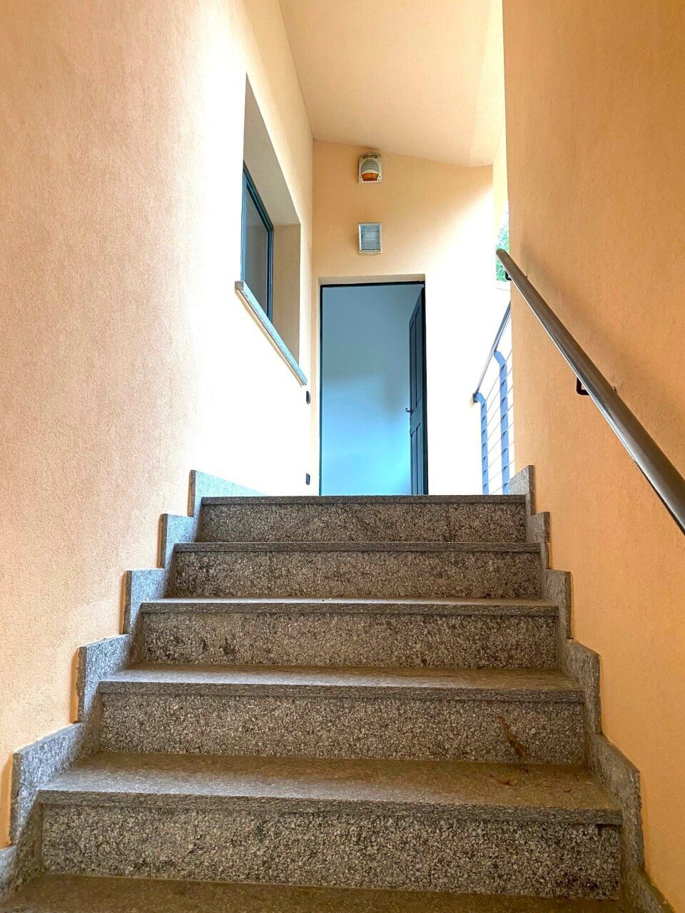 17 - Portion of a house Via Carso 52, Como - photo 3