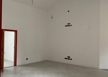Interni appartamento - Portion of a house Via Carso 52, Como - photo 10