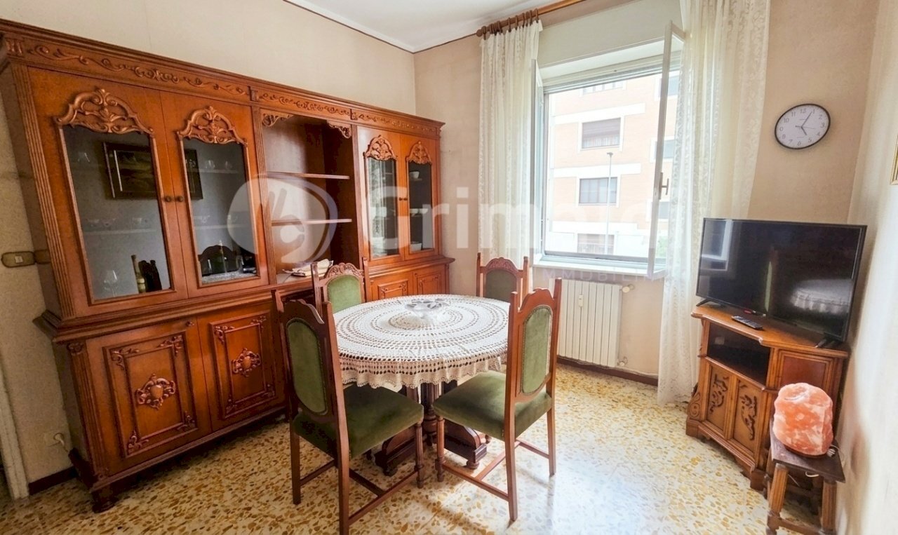 Salotto - Two-room apartment Via Chivasso 27, Vercelli - photo 1