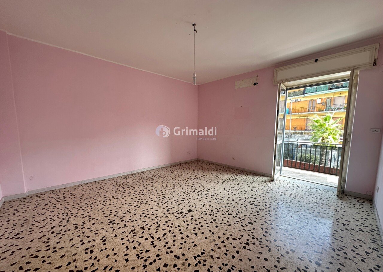 7 - Trilocale Via Nazionale delle Puglie 27, frazione Tavernanova, Casalnuovo di Napoli - foto 3