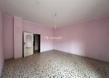9 - Trilocale Via Nazionale delle Puglie 27, frazione Tavernanova, Casalnuovo di Napoli - foto 4