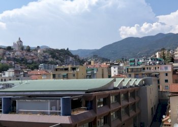 IMG20260625154333 - Attic Sanremo - photo 18