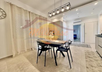 1aa9c850-a738-4a9d-9075-2d5b3d235773 - Quadrilocale Viale dei Comuni, Siracusa - foto 1