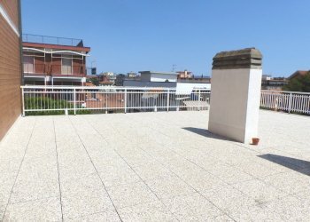 P1030498 - Two-room apartment Via Aurelia 82, San Bartolomeo al Mare - photo 16
