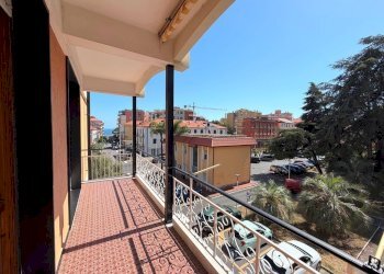 immagine (48) - Bilocale Piazza XXV Aprile 6, San Bartolomeo al Mare - foto 7