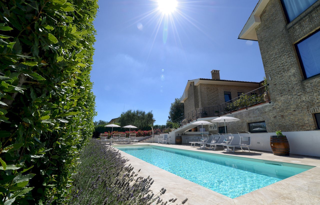 1782816534.jpg - Villa Barbara - foto 1