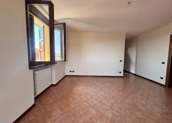 WhatsApp Image 2026-06-22 at 11.53.28 (2) - Apartment Via Luigi Umberto Giordana 25, Medesano - photo 19