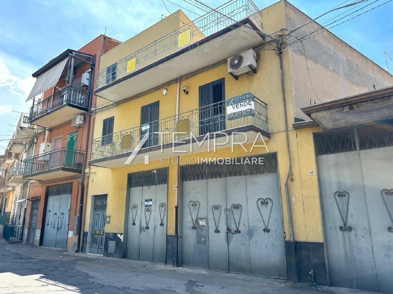 1 - Casa indipendente Via Biviere 37, Adrano - foto 1