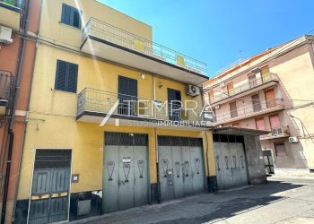 2 - Casa indipendente Via Biviere 37, Adrano - foto 2
