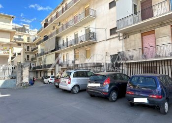IMG_5248 - dimensioni grandi.jpeg - Apartment Via Catanzaro, Adrano - photo 1