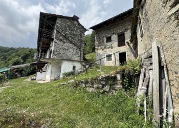 IMG_0890 - Casa semi indipendente Via Arlongo 14, Oncino - foto 9