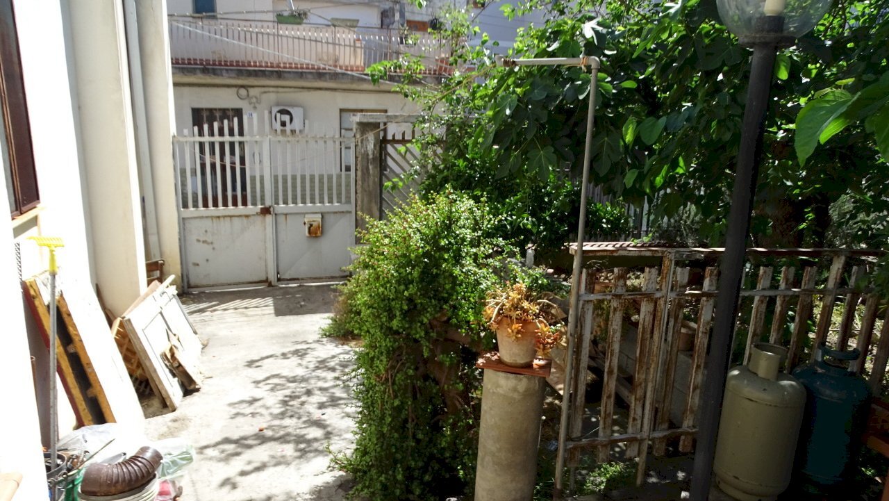 Esterno - Villa Via delle Albicocche 17, Catania - foto 2
