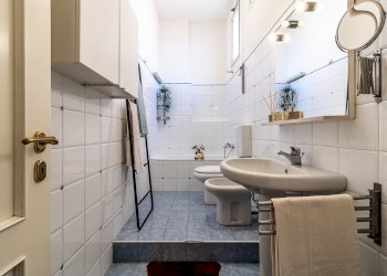 28 - Three-room apartment Via delle Belle Arti 34, Bologna - photo 29