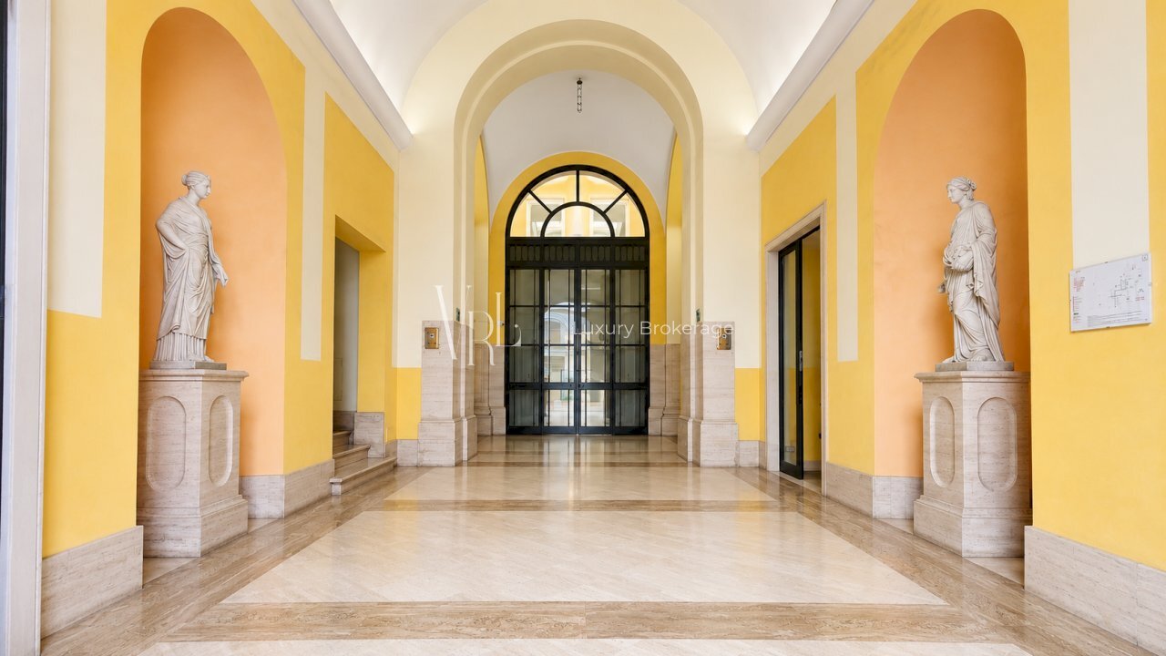 1 - Office Roma - photo 1