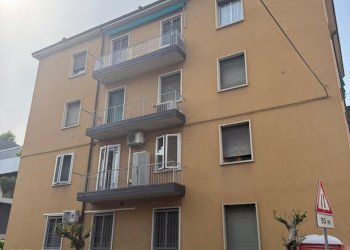 1000698296.jpg - Two-room apartment Via Parisio 38, Bologna (neighborhood Murri) - photo 12