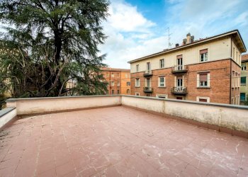 13 - Four-room apartment Via Castiglione 91, Bologna - photo 2