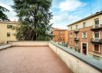 12 - Four-room apartment Via Castiglione 91, Bologna - photo 3