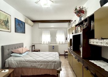 CAMERA 1 - Four-room apartment Via Tommaso Casini 8, Bologna - photo 7