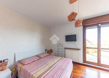 Three-room apartment Via Papa Giovanni XXIII, Rescaldina - photo 13