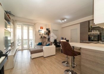 Apartment Via enrico montanaro, Grugliasco - photo 1