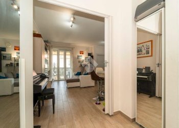 Apartment Via enrico montanaro, Grugliasco - photo 2