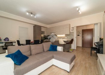 Apartment Via enrico montanaro, Grugliasco - photo 3