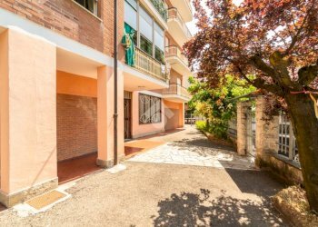 Apartment Via enrico montanaro, Grugliasco - photo 29