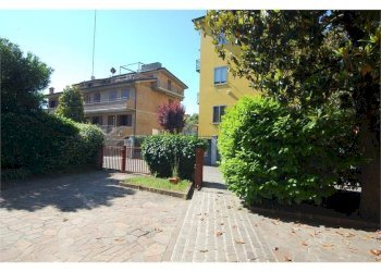 Three-room apartment Modena (neighborhood Circoscrizione 1) - photo 19