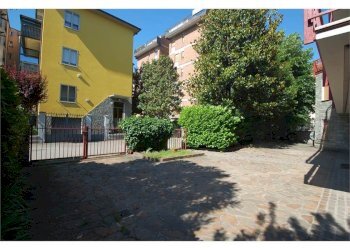 Three-room apartment Modena (neighborhood Circoscrizione 1) - photo 20