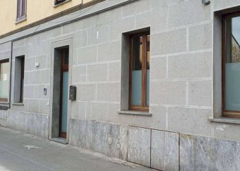 Commercial Premises Bernareggio - photo 2