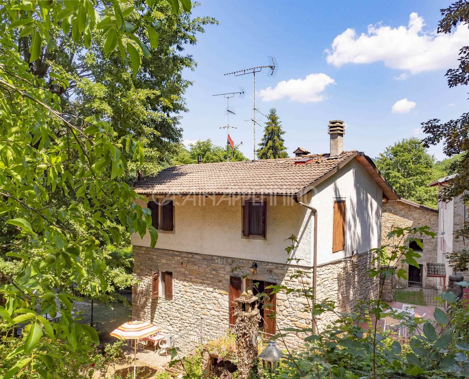 Semi-detached house Polinago - photo 3