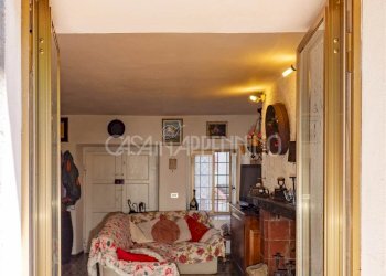 Semi-detached house Polinago - photo 6