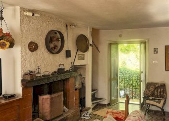Semi-detached house Polinago - photo 9