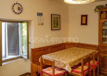 Semi-detached house Polinago - photo 12
