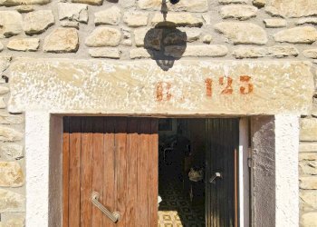 Semi-detached house Polinago - photo 15