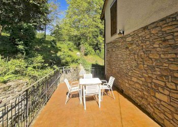 Semi-detached house Polinago - photo 17