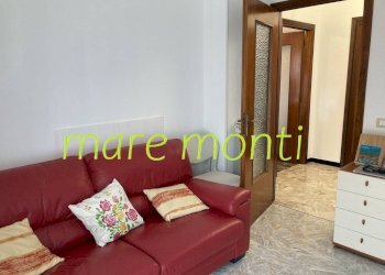 Trilocale Savona - foto 9
