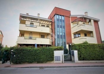 Two-room apartment Via calcutta (madre teresa di..), Valsamoggia (neighborhood Albareto - Mulini Nuovi) - photo 4